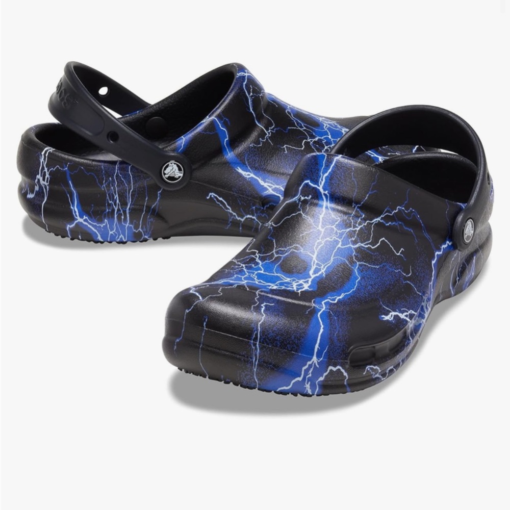 Crocs Unisex-Adult Bistro Graphic Clogs, Slip Resistant Work Shoes